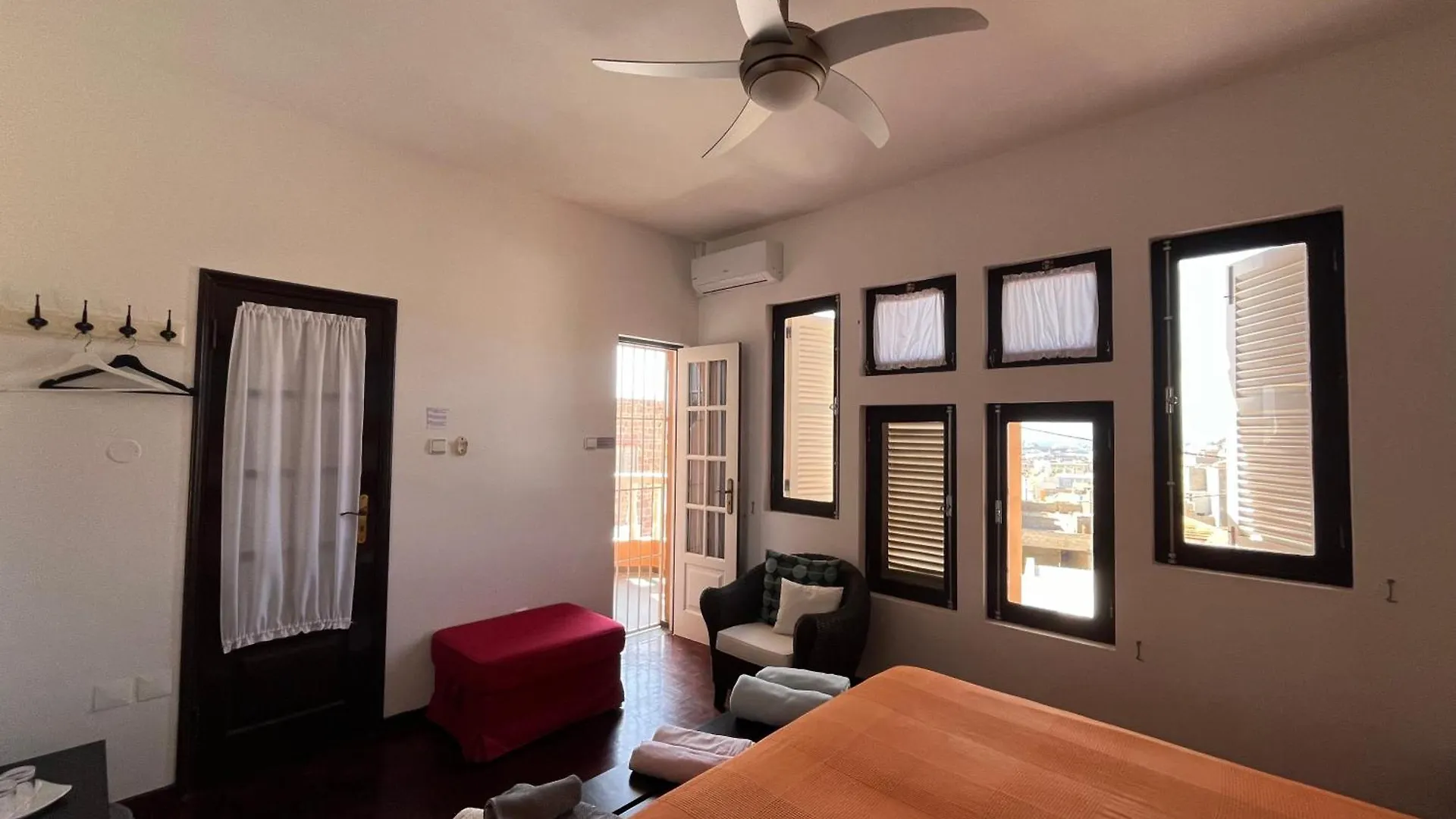 Vila Mira Mar Mindelo Alojamento de Acomodação e Pequeno-almoço