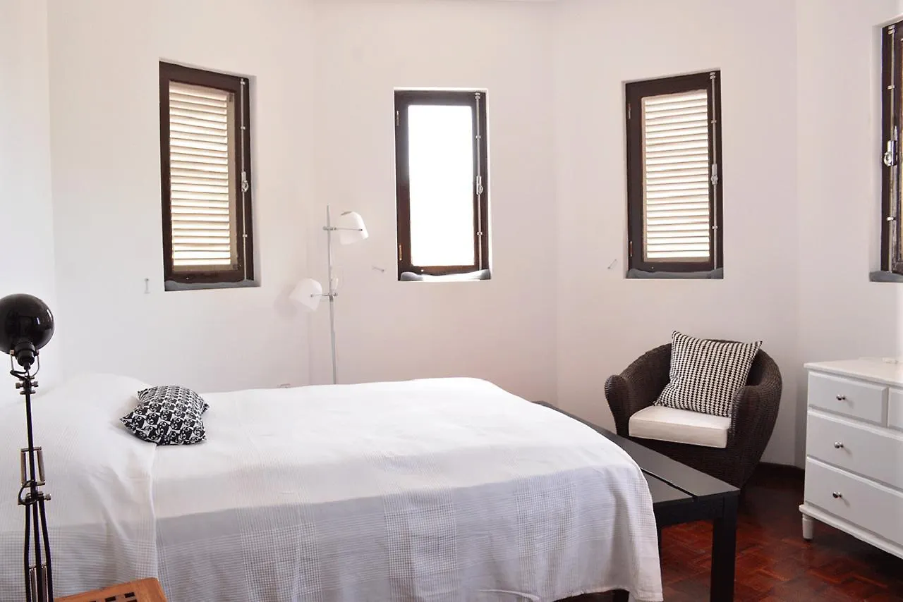 Vila Mira Mar Mindelo Alojamento de Acomodação e Pequeno-almoço